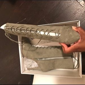 Gojane NWT! Khaki green lace up booties